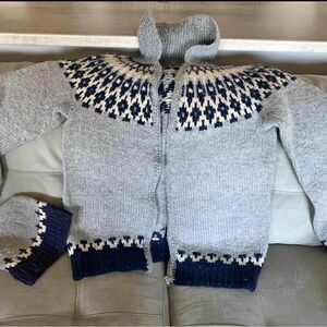 Men's Gray and Blue Patterned wool Sweater